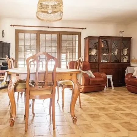 בית נופש Maison Confortable A 2 Pas De La *